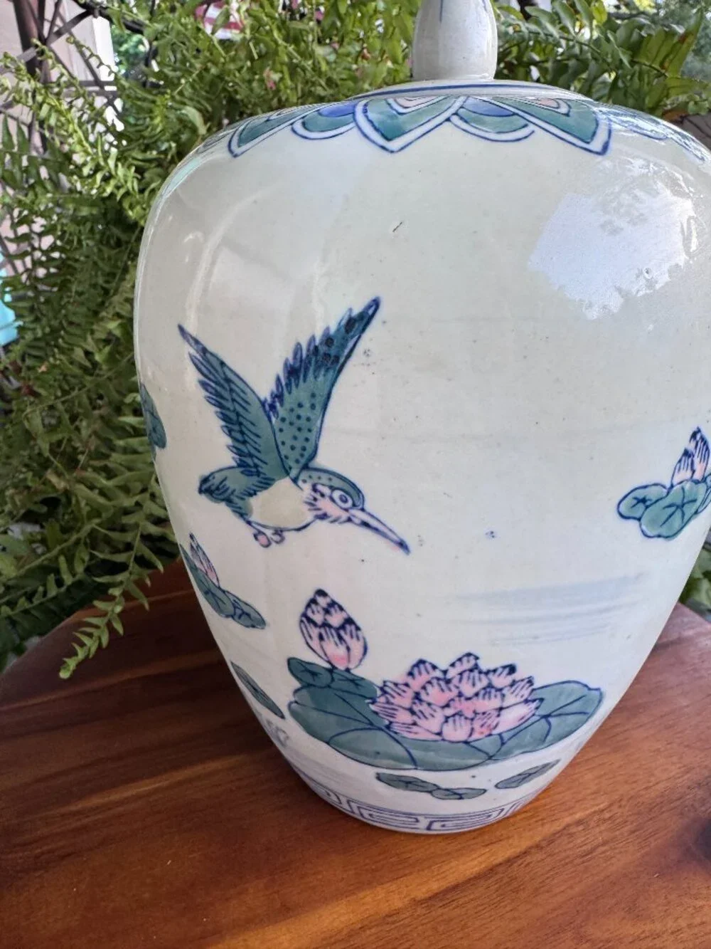 Vintage Chinese Chinoiserie Ginger Jar with Lotus Flower and Kingfisher